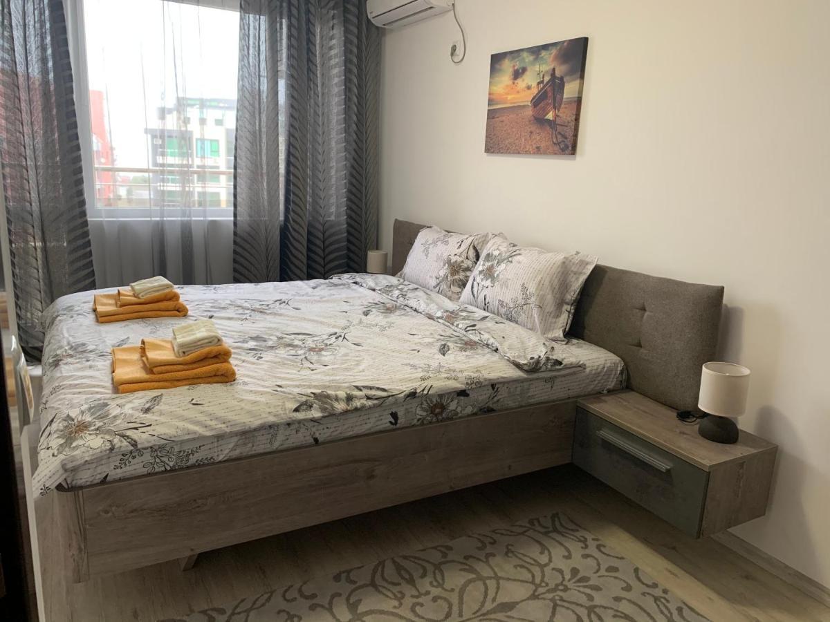 Sunny Days Luxury Apartment Pomorie Esterno foto